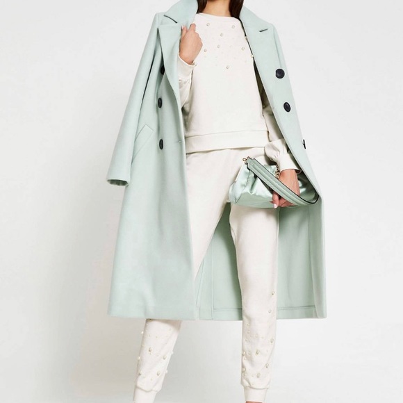 River Island pearl coordinating sweatsuit in white - Picture 4 of 4